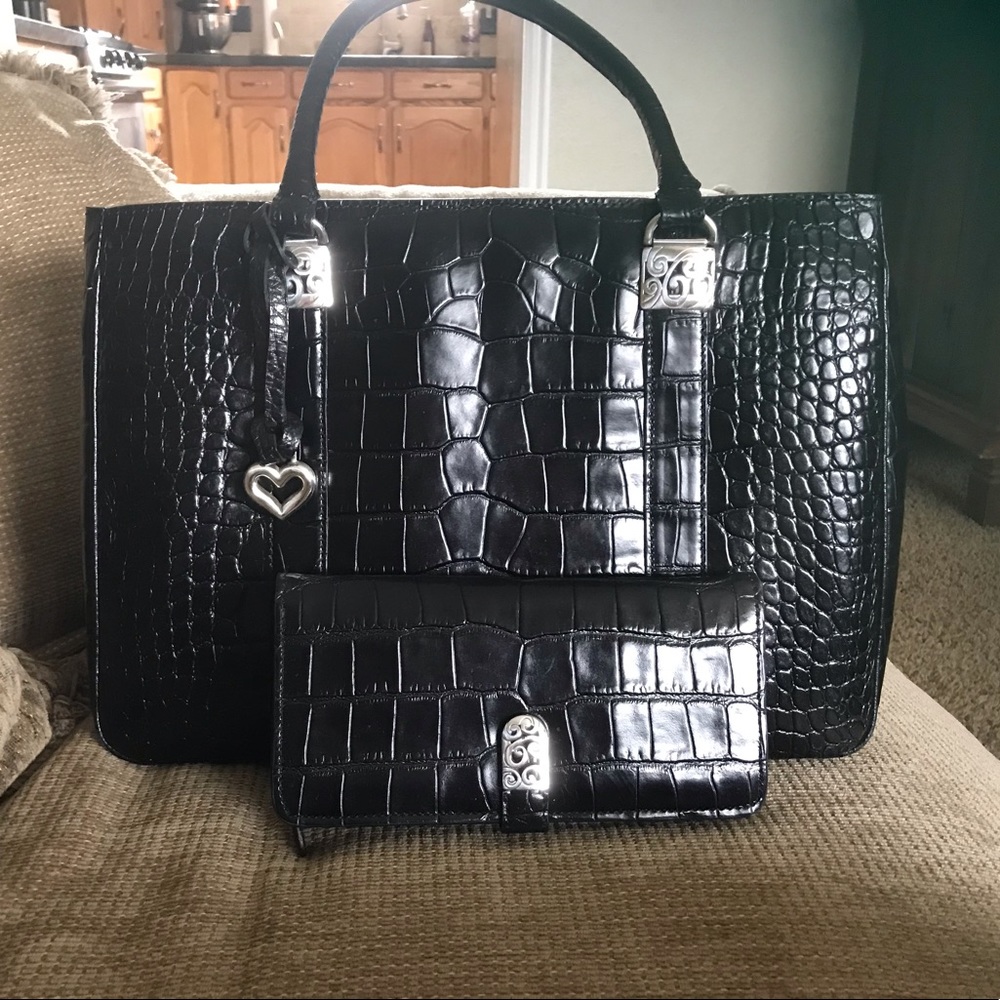 💕 SUNDAY SPECIAL 💕Brighton leather bag & wallet